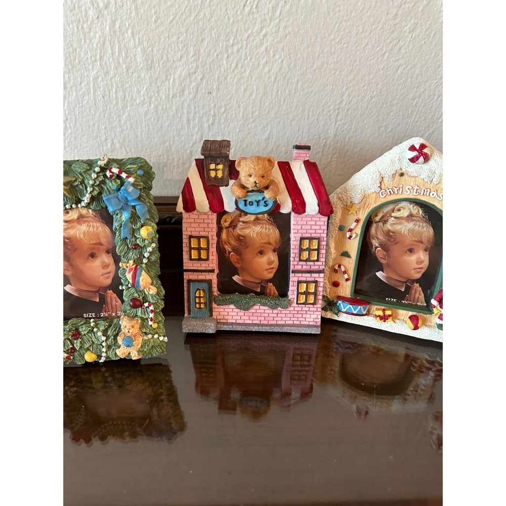 6 Christmas 3D Picture Picture Resin Frame Tree & Toys Fits 2.5x3.5 Photo - Picture 5 of 8